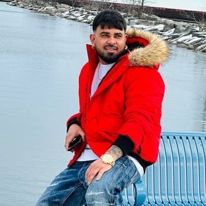 Meet your Posher, Davinder